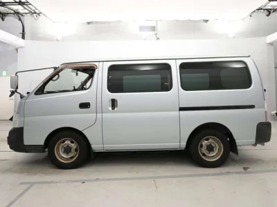 Nissan CARAVAN VAN