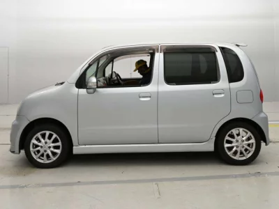 Daihatsu MOVE LATTE