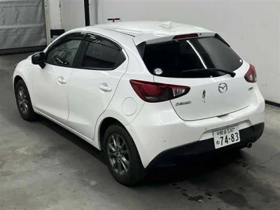 Mazda DEMIO