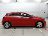 Mercedes-Benz A CLASS лот № 38011 оценка 4.5  с аукциона в Японии 2