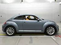 Volkswagen THE BEETLE лот № 38016 оценка 4.5  с аукциона в Японии 2