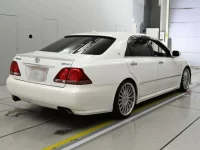 Toyota CROWN лот № 10029 оценка 3.5  с аукциона в Японии 1