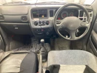 Daihatsu Atrai Wagon лот № 2050 оценка 3.5  с аукциона в Японии 2