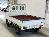 Daihatsu HIJET TRUCK лот № 2051 оценка 3.5  с аукциона в Японии 4