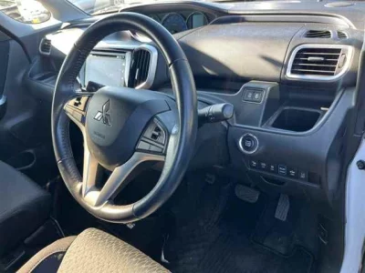 Mitsubishi DELICA D2  с аукциона в Японии