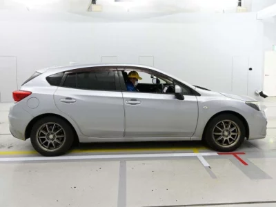 Subaru IMPREZA  с аукциона в Японии