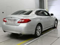 Nissan FUGA лот № 10033 оценка 3.5  с аукциона в Японии 1