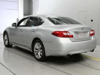 Nissan FUGA лот № 10033 оценка 3.5  с аукциона в Японии 5