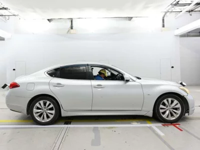 Nissan FUGA  с аукциона в Японии