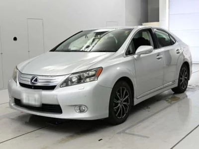 Lexus HS