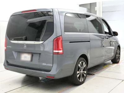 Mercedes-Benz V CLASS