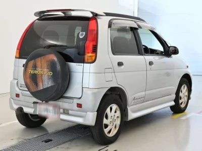 Daihatsu TERIOS KID  с аукциона в Японии