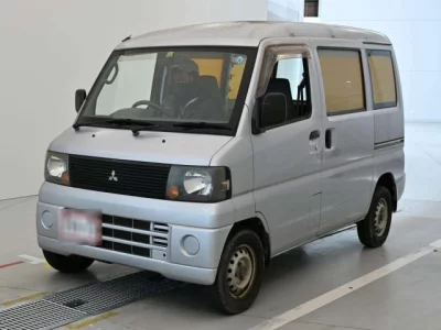 Mitsubishi MINICAB VAN