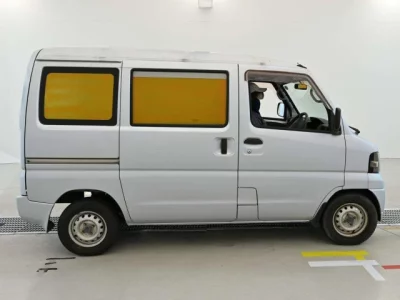 Mitsubishi MINICAB VAN