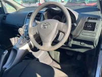 Toyota AURIS лот № 20044 оценка 3  с аукциона в Японии 2