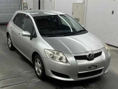 Toyota AURIS  с аукциона в Японии