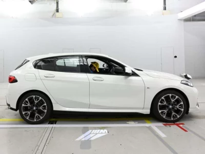 BMW 1-Series  с аукциона в Японии