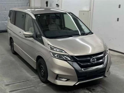 Nissan SERENA  с аукциона в Японии