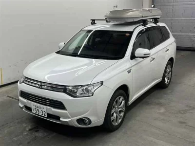Mitsubishi OUTLANDER PHEV