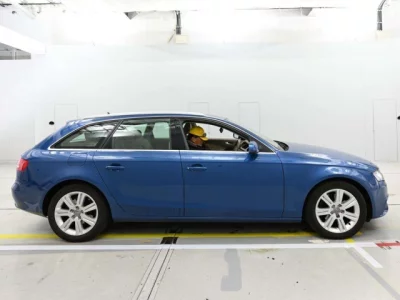 Audi A4  с аукциона в Японии