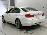 BMW 3-Series лот № 38061 оценка 3  с аукциона в Японии 5