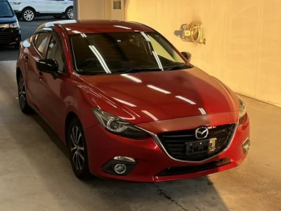 Mazda AXELA  с аукциона в Японии