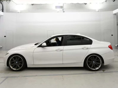 BMW 3-Series  с аукциона в Японии