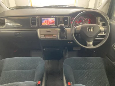 Honda STEP WAGON  с аукциона в Японии