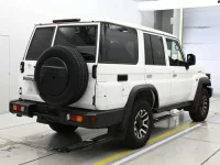 Toyota LAND CRUISER лот № 36068 оценка 5  с аукциона в Японии 1