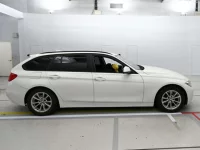 BMW 3-Series лот № 38085 оценка 4  с аукциона в Японии 2
