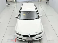 BMW 3-Series лот № 38085 оценка 4  с аукциона в Японии 6