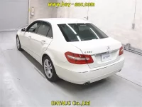 Mercedes-Benz E CLASS лот № 60018 оценка 4  с аукциона в Японии 1