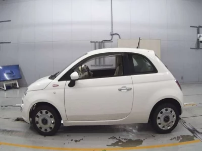 Fiat 500  с аукциона в Японии