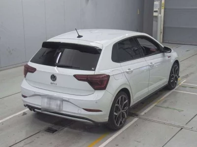 Volkswagen POLO  с аукциона в Японии
