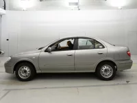 Nissan SYLPHY лот № 10113 оценка 3.5  с аукциона в Японии 3