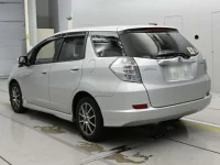 Honda FIT SHUTTLE лот № 10112 оценка 3.5  с аукциона в Японии 5