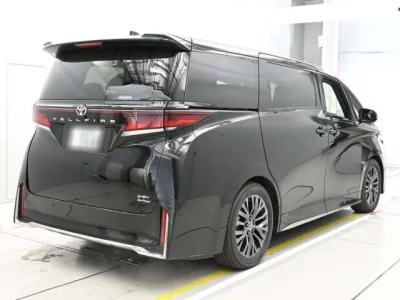 Toyota VELLFIRE  с аукциона в Японии