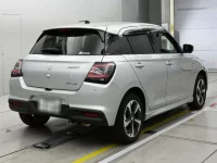 Suzuki SWIFT лот № 36089 оценка 5  с аукциона в Японии 1