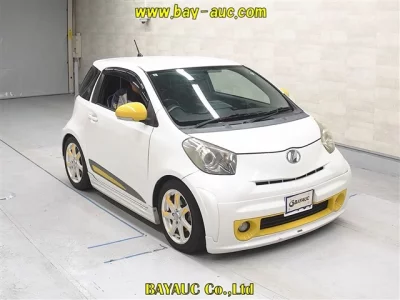 Toyota IQ