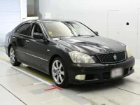 Toyota CROWN лот № 10128 оценка 3  с аукциона в Японии 4