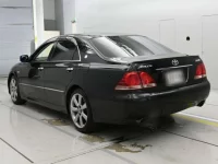 Toyota CROWN лот № 10128 оценка 3  с аукциона в Японии 5