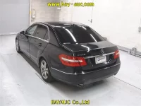 Mercedes-Benz E CLASS лот № 60047 оценка 4  с аукциона в Японии 1