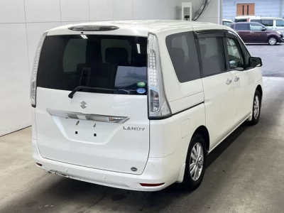 Suzuki LANDY  с аукциона в Японии