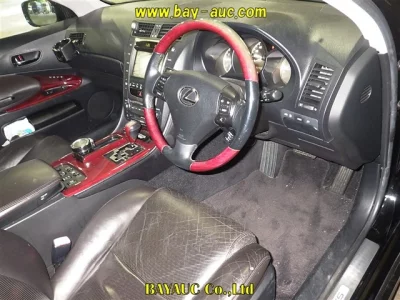 Lexus GS  с аукциона в Японии