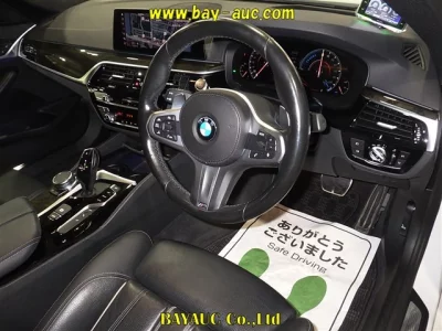 BMW 5-Series  с аукциона в Японии