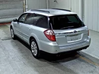 Subaru LEGACY OUTBACK лот № 8069 оценка R  с аукциона в Японии 1