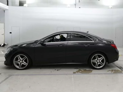 Mercedes-Benz CLA CLASS