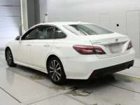 Toyota CROWN лот № 36137 оценка 3.5  с аукциона в Японии 5
