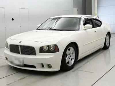 Dodge CHARGER  с аукциона в Японии