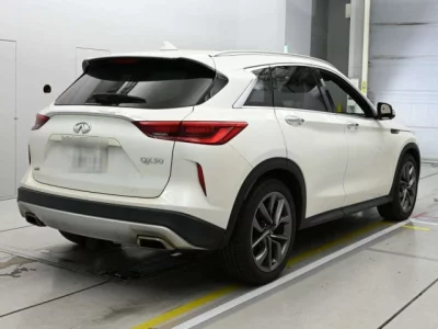 Nissan INFINITI  с аукциона в Японии